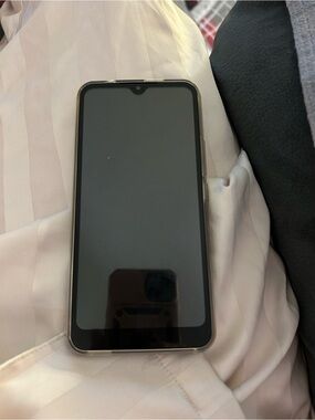 Android with Black Front Panel -